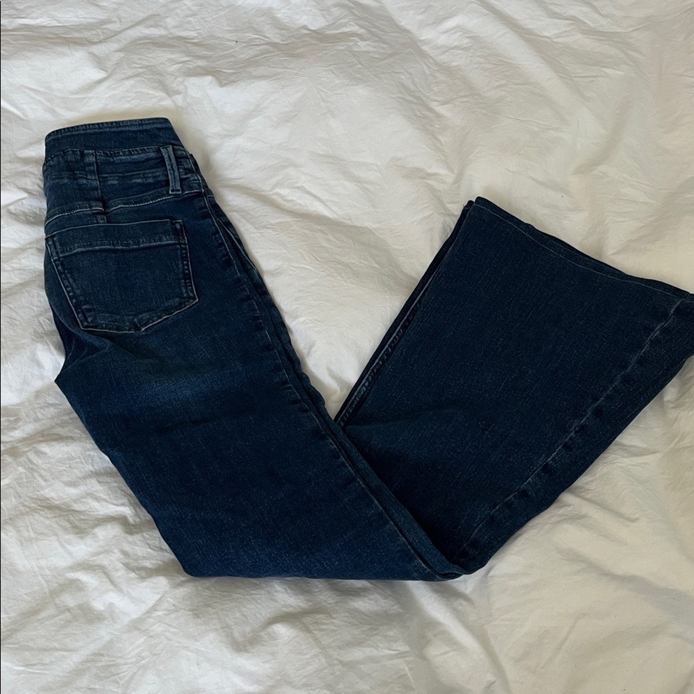 Free People dark wash stretchy 70’s style bell bottoms high rise flare buttonfly - Picture 9 of 10